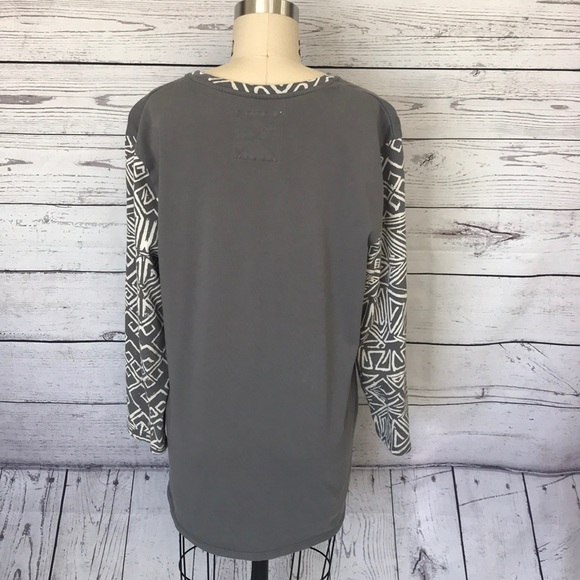 Vans Grey Tribal Baseball T-Shirt Size Large - Picture 4 of 7
